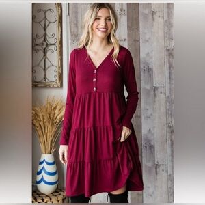 Veveret wine/burgundy tiered long sleeve holiday